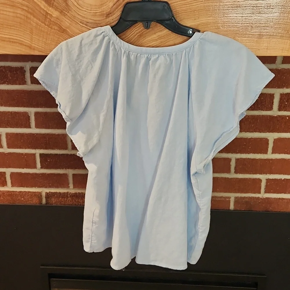 Universal Thread Top - Picture 2 of 2